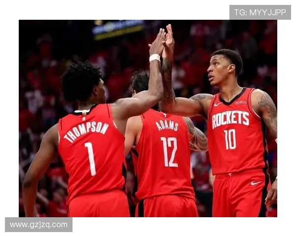 普尔鹈鹕首秀状态火热上半场砍下十五分难阻球队最终失利 普尔鹈鹕首秀状态火热上半场砍下十五分难阻球队最终失利