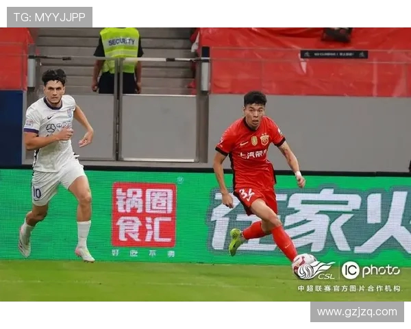 海港稳居榜首蓉城落后四分提前一轮无缘中超冠军争夺 海港稳居榜首蓉城落后四分提前一轮无缘中超冠军争夺